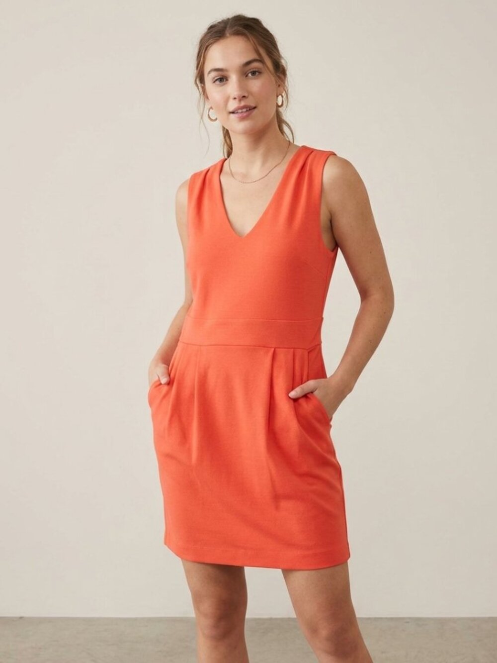 Gap Coral V Neck Pleated Dress